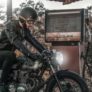 Meet your Posher, Marlon moises